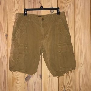 Men’s cargo shorts